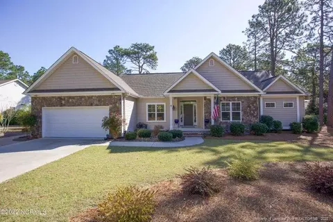4 Saddle Pl, Pinehurst, NC 28374 photo 1