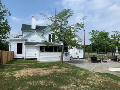 209 W Central St, Maxton, NC 28364 photo 7