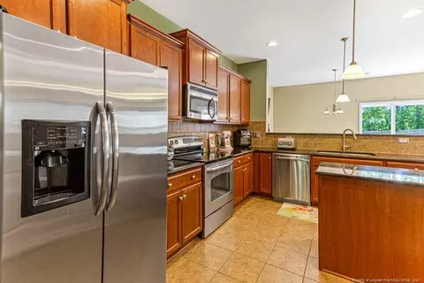 100 Stonehurst Dr, Spring Lake, NC 28390 photo 8