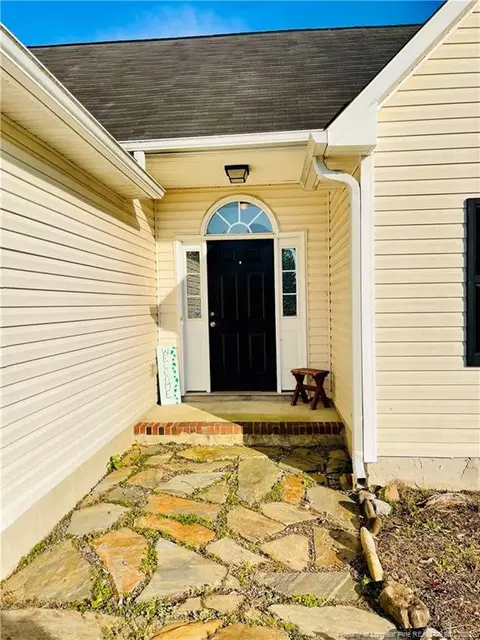36 Michael Ct, Erwin, NC 28339 photo 3