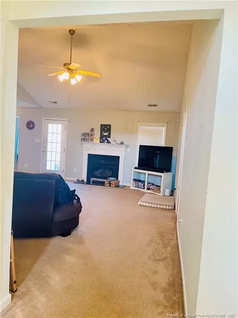 36 Michael Ct, Erwin, NC 28339 photo 5