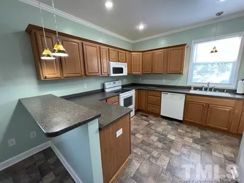 407 S 14th St, Erwin, NC 28339 photo 6