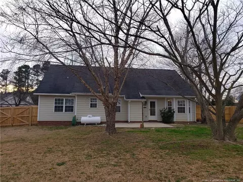 112 Kipling Dr, Raeford, NC 28376 photo 4