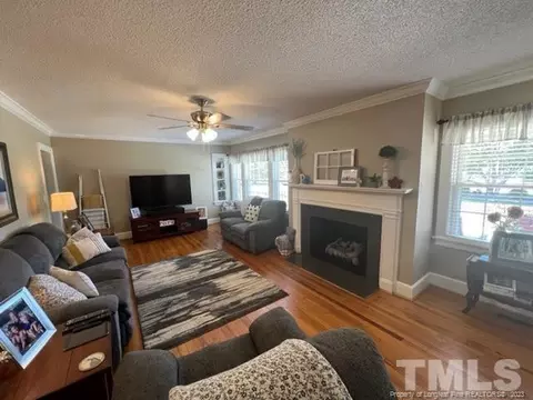 406 Old Post Rd, Erwin, NC 28339 photo 21