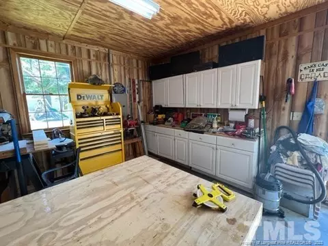 406 Old Post Rd, Erwin, NC 28339 photo 17