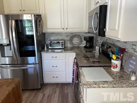 406 Old Post Rd, Erwin, NC 28339 photo 6