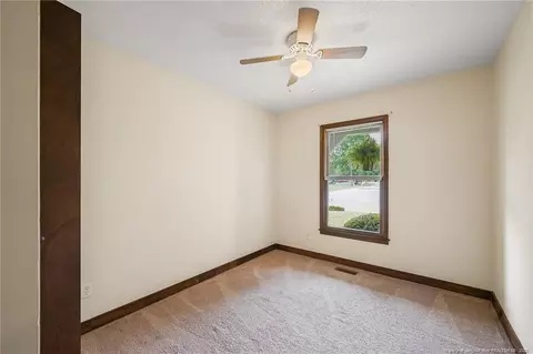103 Crestview Dr, Dunn, NC 28334 photo 18