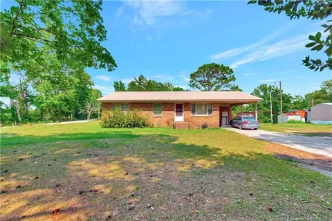 2852 Moss Nck, Pembroke, NC 28372