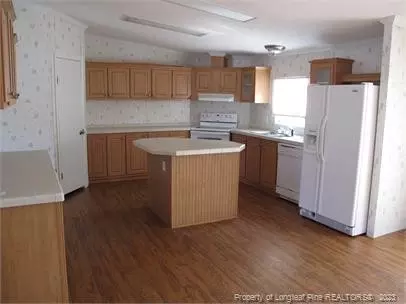 35 Elijah Ct, Cameron, NC 28326 photo 3