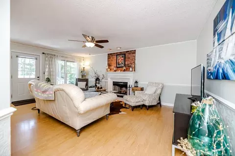149 Morganton Ct, Cameron, NC 28326 photo 4
