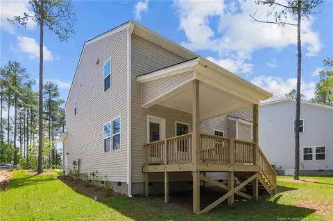 203 Timber Skip Dr, Spring Lake, NC 28390 photo 14