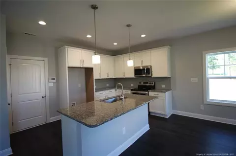 47 Hemming Ct, Cameron, NC 28326 photo 3
