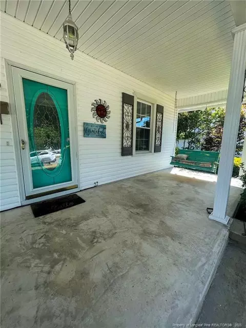 209 W E St, Erwin, NC 28339 photo 2