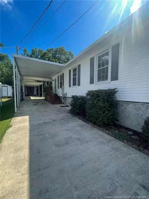 209 W E St, Erwin, NC 28339 photo 24