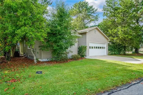 652 Cedar Pt, Vass, NC 28394 photo 2