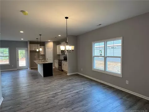 331 E Seventh St, Raeford, NC 28376 photo 4