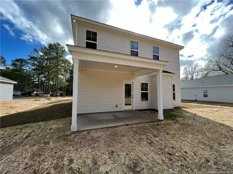 331 E Seventh St, Raeford, NC 28376 photo 8