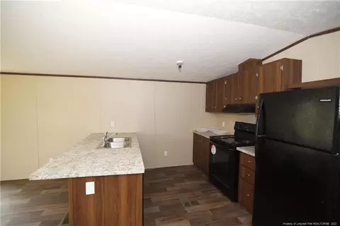 43 Firetower Rd, Orrum, NC 28369 photo 4