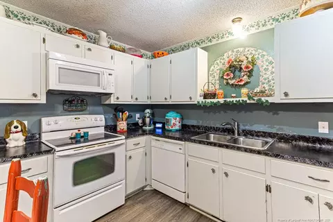 400 Evans Dr, Cameron, NC 28326 photo 8