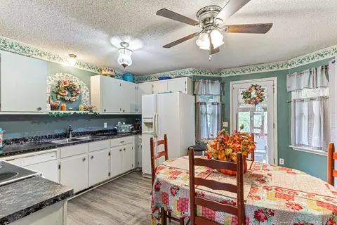400 Evans Dr, Cameron, NC 28326 photo 7