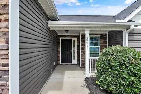 397 Strike Eagle Dr, Broadway, NC 27505 photo 4