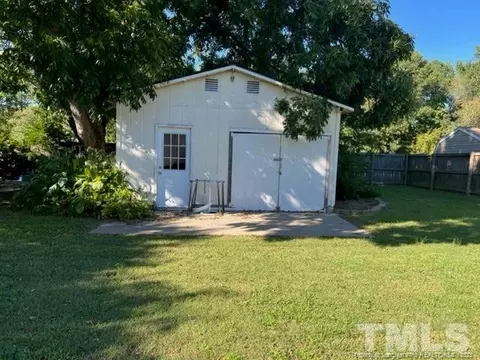 302 E K St, Erwin, NC 28339 photo 34