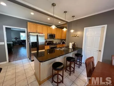 302 E K St, Erwin, NC 28339 photo 3
