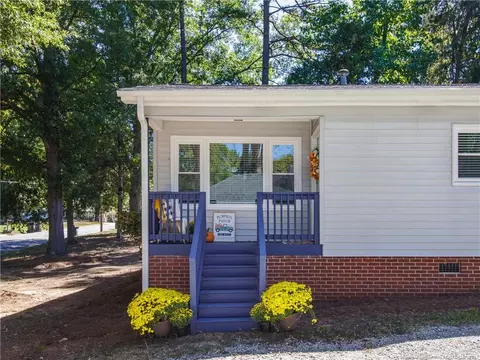 337 Hillandale St NE, Concord, NC 28025 photo 2