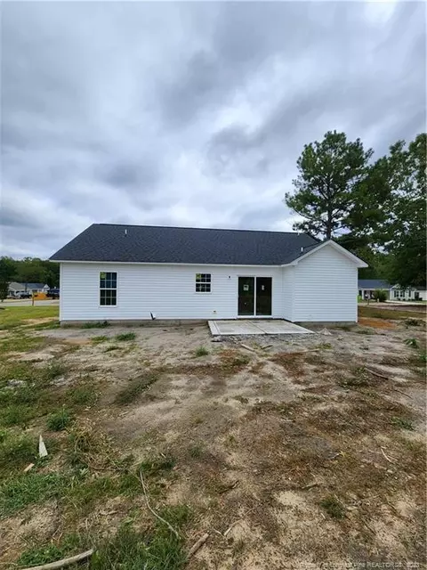 409 Macbeth Dr, Broadway, NC 27505 photo 2