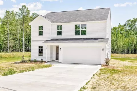 962 Britt Rd, Saint Pauls, NC 28384