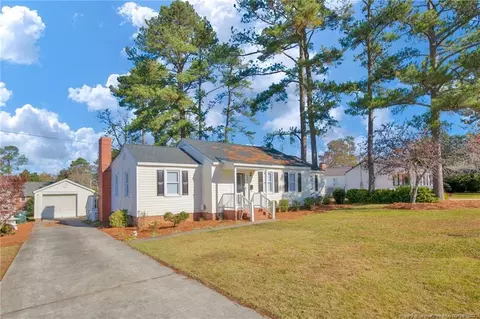 204 E C St, Erwin, NC 28339 photo 1
