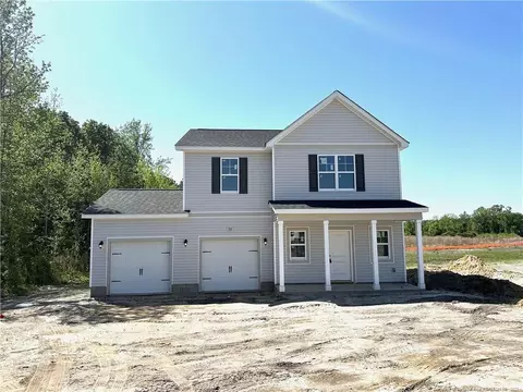 312 Laurel Lake Rd, Salemburg, NC 28385