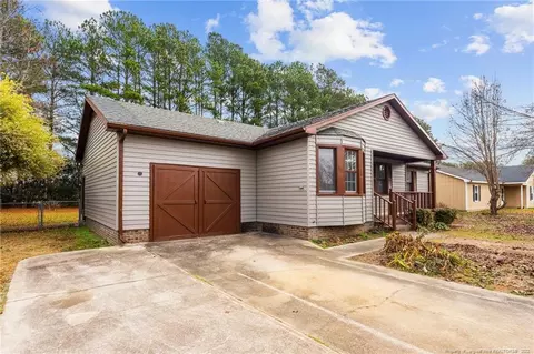 114 Eulon Loop, Raeford, NC 28376 photo 5