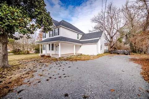 200 E Salisbury St, Robbins, NC 27325 photo 43