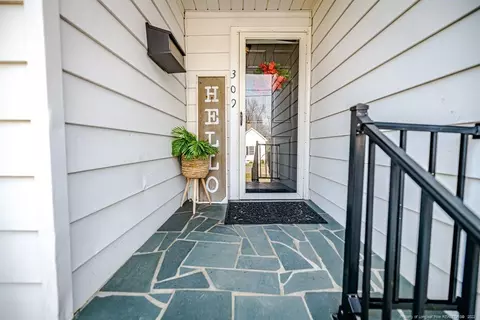 309 W K St, Erwin, NC 28339 photo 7