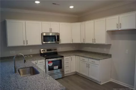 105 Nectar Ln, Bunnlevel, NC 28323 photo 6