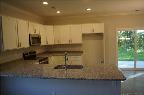 105 Nectar Ln, Bunnlevel, NC 28323 photo 16