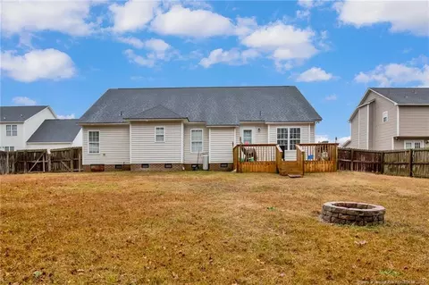 266 Fallingleaf Dr, Raeford, NC 28376 photo 2