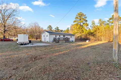 6028 River Rd, Wade, NC 28395 photo 5