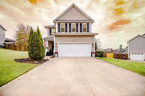 391 Lockwood Dr, Cameron, NC 28326 photo 1