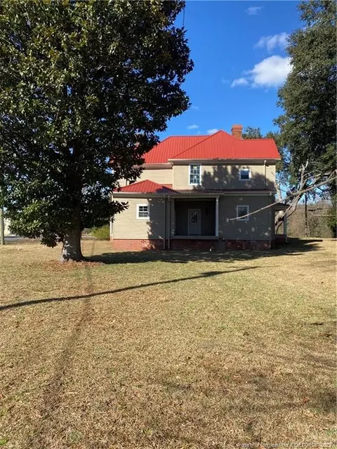 305 Mccaskill Ave, Maxton, NC 28364 photo 3