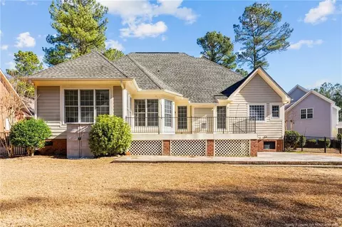 154 Blue Pine Dr, Spring Lake, NC 28390 photo 2