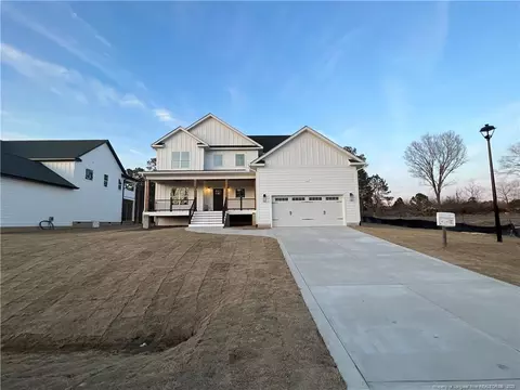 419 Stable Ct, Linden, NC 28356 photo 2