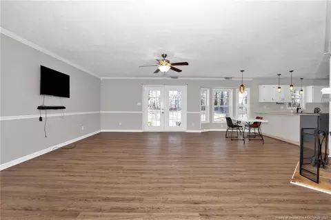 99 Senter Ln, Bunnlevel, NC 28323 photo 9