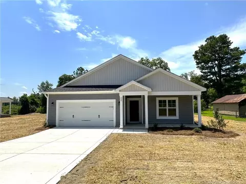 200 Laurel Lake Rd, Salemburg, NC 28385