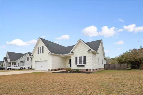 12 Gatewest Dr, Bunnlevel, NC 28323 photo 3