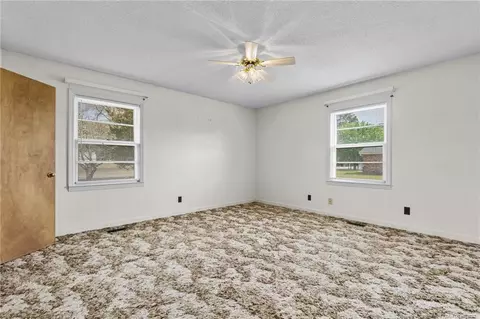 204 E South St, Coats, NC 27521 photo 32