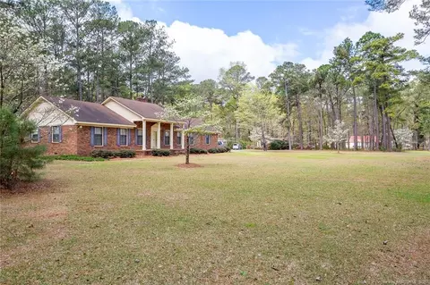 611 Huntley School, Roseboro, NC 28382