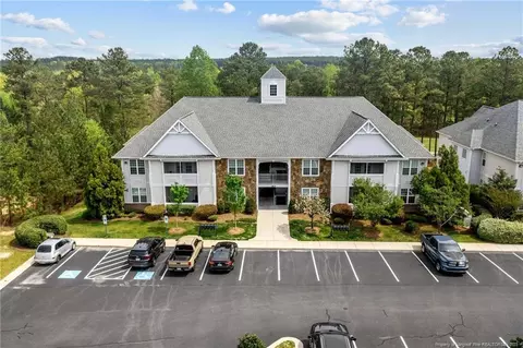 350 Gallery Dr #301, Spring Lake, NC 28390