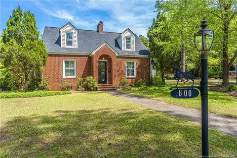 600 Rollins Ave, Hamlet, NC 28345 photo 2